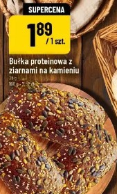 Bułka proteinowa z ziarnami na kamieniu