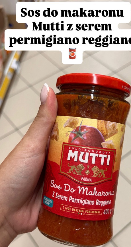 Sos do makaronu Mutti z serem permigiano reggiano