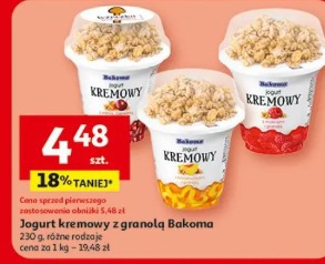 Jogurt kremowy z granolą Bakoma