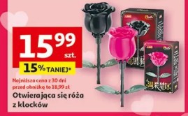 Otwierająca się róża z klocków