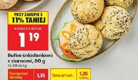 Bułka śniadaniowa z ziarnami