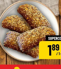 Bułka proteinowa z ziarnami wypiekana na kamieniu