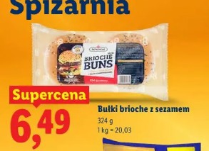 Bułki brioche z sezamem