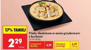 Filety śledziowe w sosie grzybowym z kurkami