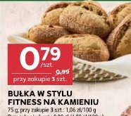 Bułka w stylu fitness na kamieniu