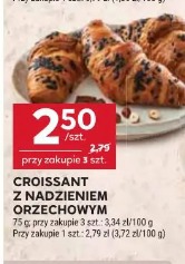 Croissant z nadzieniem orzechowym