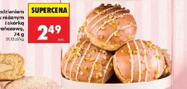 Pączek z nadzieniem o smaku różanym i skórką pomarańczową