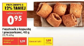 Pasztecik z kapustą i pieczarkami