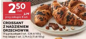 Croissant z nadzieniem orzechowym