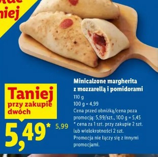 Minicalzone margherita z mozzarellą i pomidorami