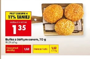 Bułka z żółtym serem