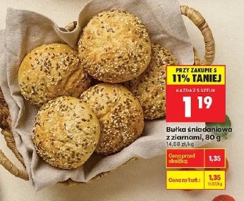 Bułka śniadaniowa z ziarnami