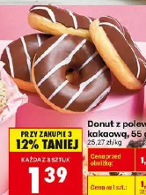 Donut z polewą kakaową
