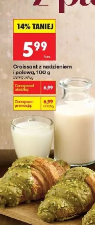 Croissant z nadzieniem i polewą