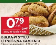 Bułka w stylu fitness na kamieniu