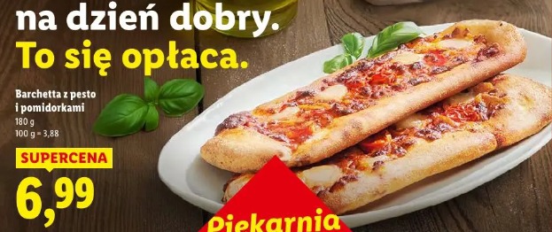 Barchetta z pesto i pomidorkami