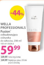 Wella Professionals Fusion odbudowująca odżywka do włosów