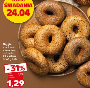 Bajgiel z makiem, z sezamem, rustykalny