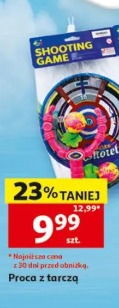 Proca z tarczą
