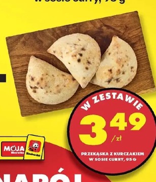 Przekąska z kurczakiem w sosie curry