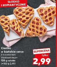 Ciastko w kształcie serca z nadzieniem truskawkowym