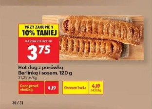 Hot dog z parówką Berlinką i sosem