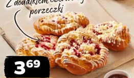 Drożdżówka ręcznie zawijana