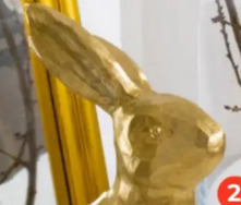 Duża złota figurka zając