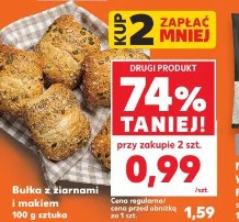 Bułka z ziarnami i makiem