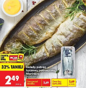 Świeży pstrąg tęczow patroszony Marinero