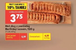 Hot dog z parówką Berlinką i sosem
