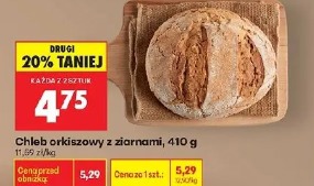 Chleb orkiszowy z ziarnami