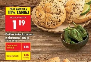 Bułka śniadaniowa z ziarnami