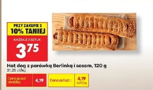 Hot dog z parówką Berlinką i sosem