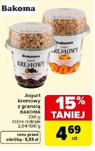 Jogurt kremowy z granolą Bakoma