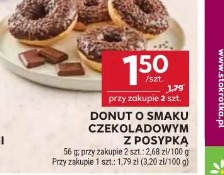 Donut o smaku czekoladowym z posypką