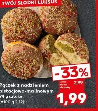 Kremowa pistacja i soczysta malina Pączek z nadzieniem pistacjowo-malinowym