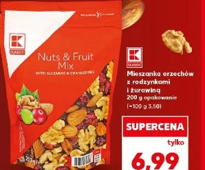 Mieszanka orzechów z rodzynkami i żurawiną