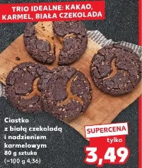 Ciastko z białą czekoladą i nadzieniem karmelowym