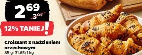 Croissant z nadzieniem orzechowym