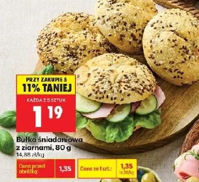 Bułka śniadaniowa z ziarnami