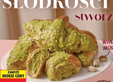 Croissant z nadzieniem i polewą