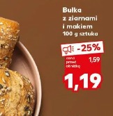 Bułka z ziarnami i makiem