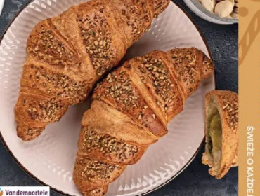 Croissant z nadzieniem pistacjowym