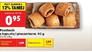 Pasztecik z kapustą i pieczarkami
