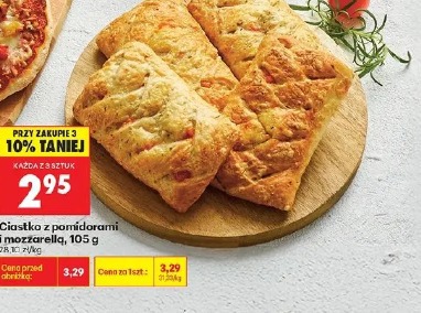 Ciastko z pomidorami i mozzarellą