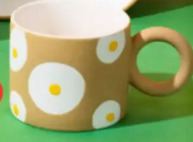 Kubek we wzór jajka