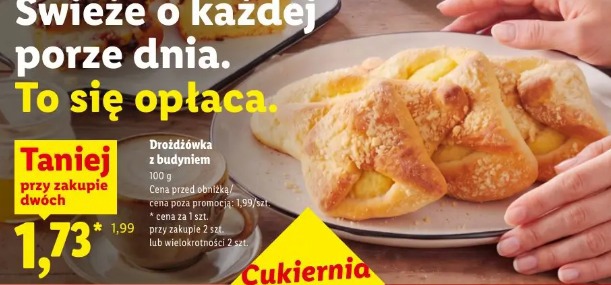 Drożdżówka z budyniem